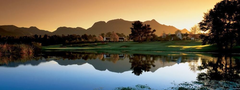 The Manor House At Fancourt Hotell George Eksteriør bilde